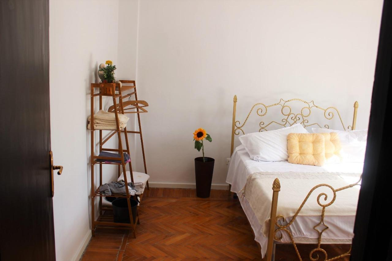 Entire Serviced Apartment With A Beautiful View Τίρανα Εξωτερικό φωτογραφία